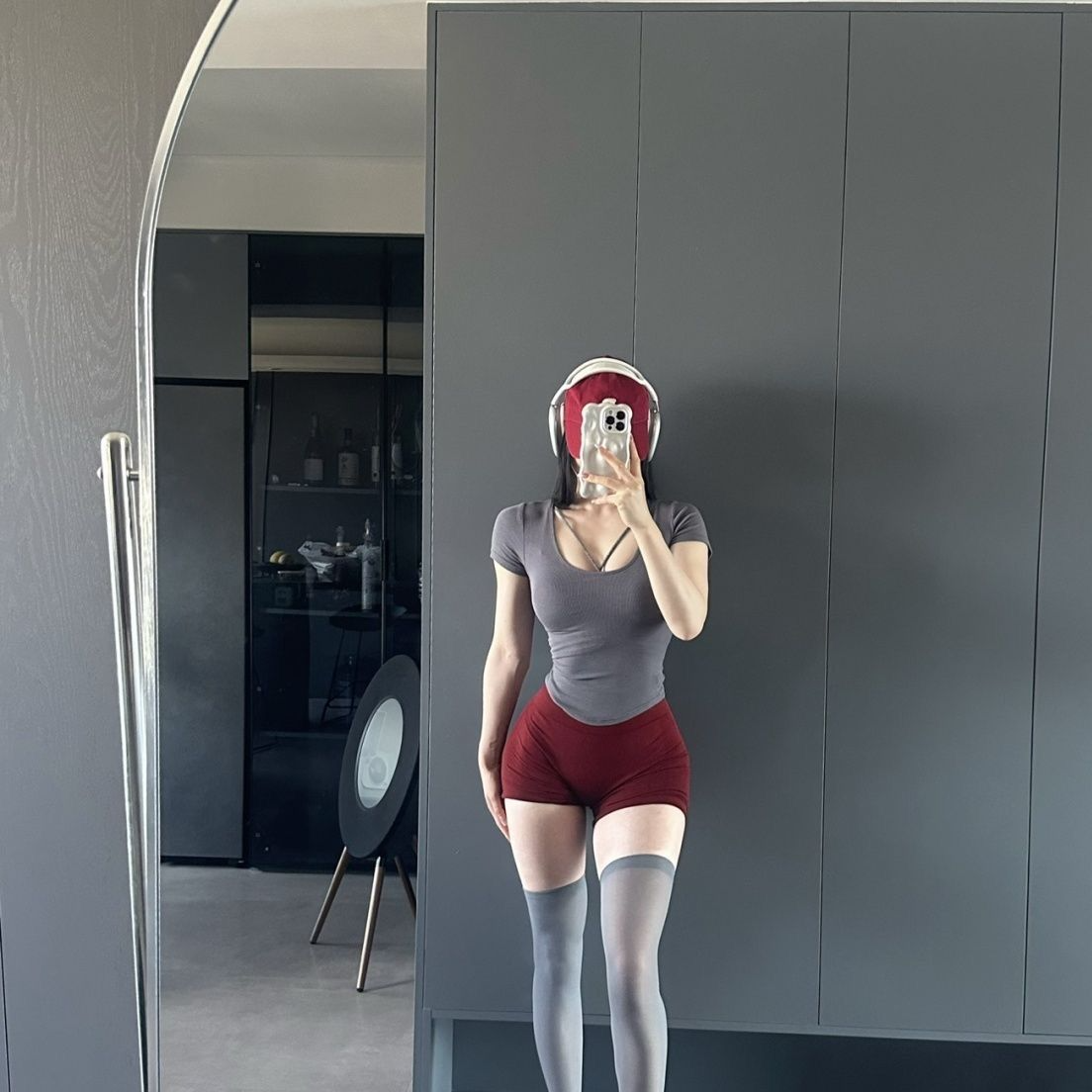High-Waisted Slim-Fit Fitness Shorts